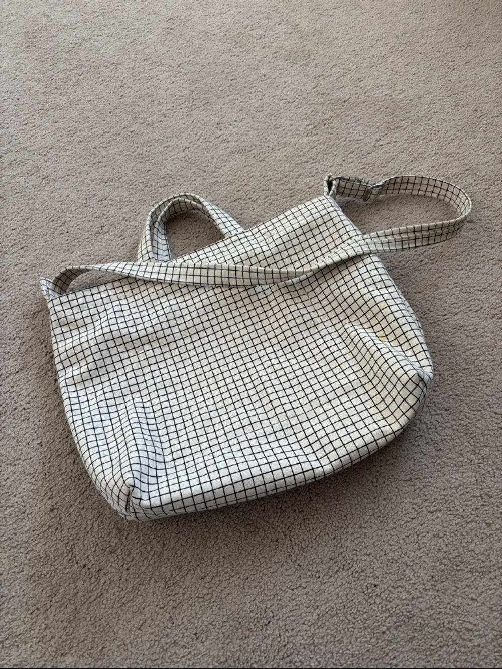 BAGGU White Canvas Grid Tote with Black Check - Picture 9 of 9